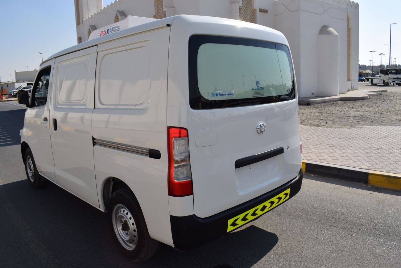 Toyota Lite Ace Chiller Van