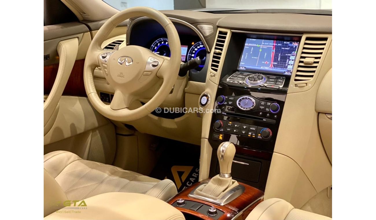 Infiniti QX70 2017 Infiniti QX70, Warranty, Infiniti Service History, Low KMs, GCC