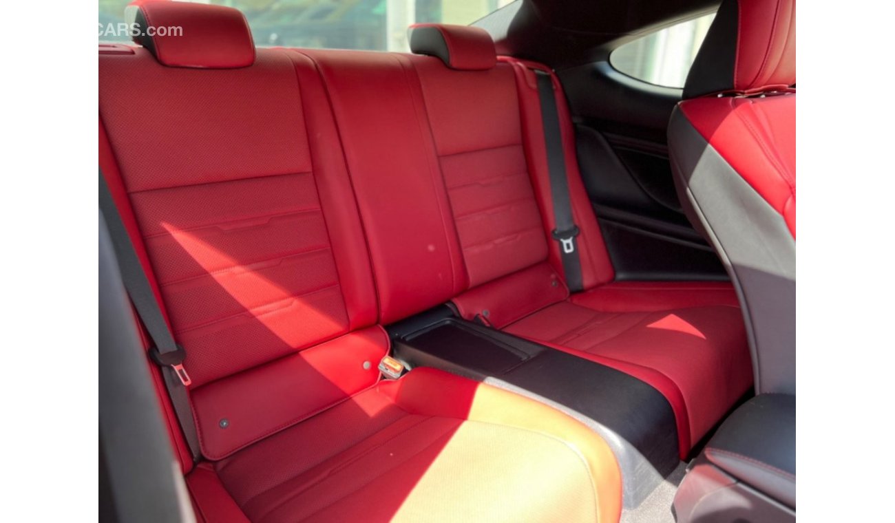 لكزس RC 300 بريمير