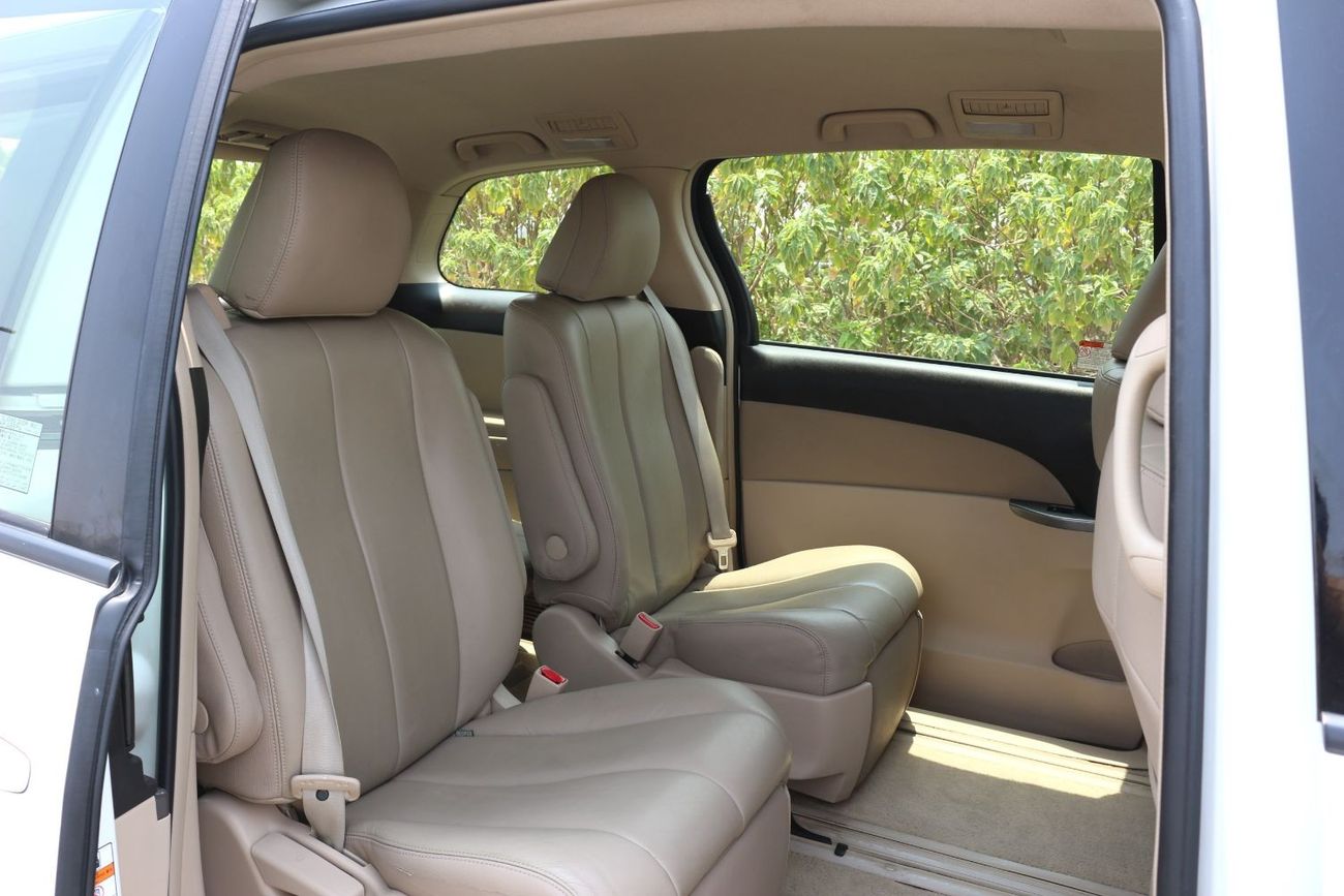 Toyota Previa Toyota Previa SE 2019 Gcc Full Options VIP