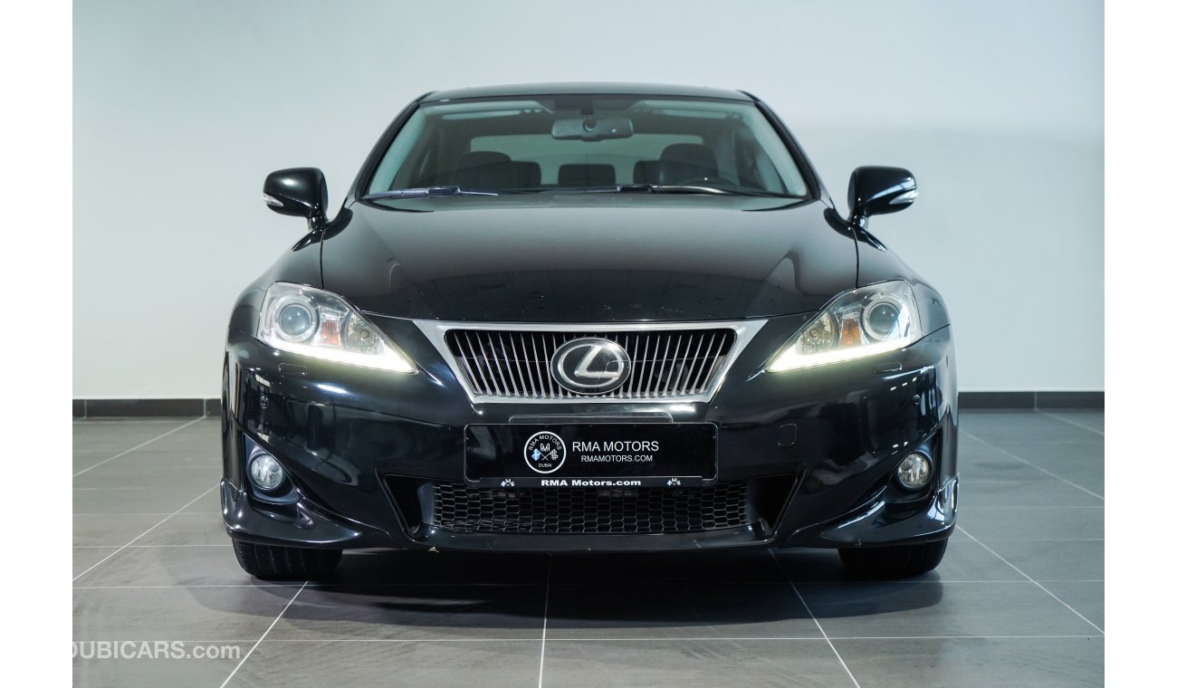 لكزس IS 300 2011 Lexus IS 300 / Full Service History / 1 Expat Owner From New