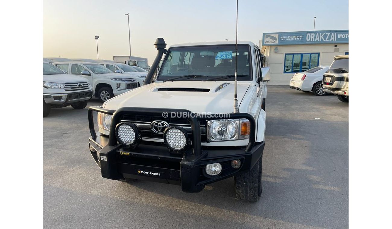 Toyota Land Cruiser Pick Up