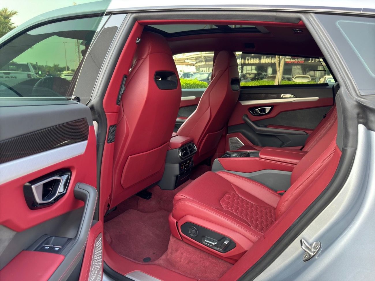 Lamborghini Urus GCC