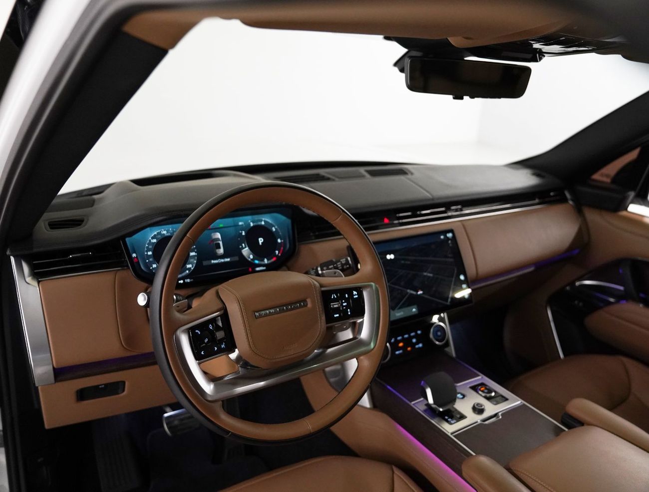 لاند روفر رينج روفر HSE P530 4.4L 2023 Range Rover Vogue, 2027 Range Rover Warranty, Excellent Condition, GCC