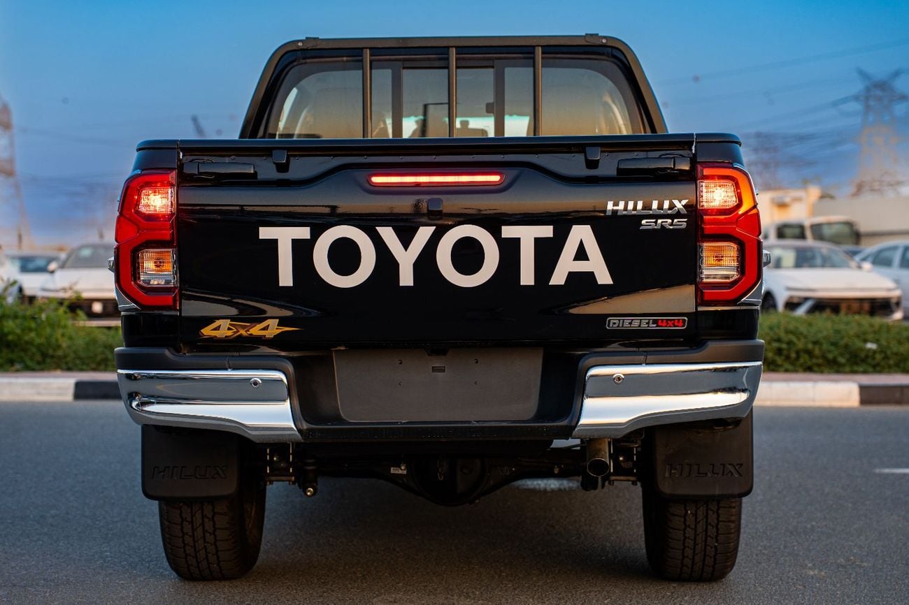 تويوتا هيلوكس TOYOTA HILUX  Diesel 2.4 2026 Full auto Black to black