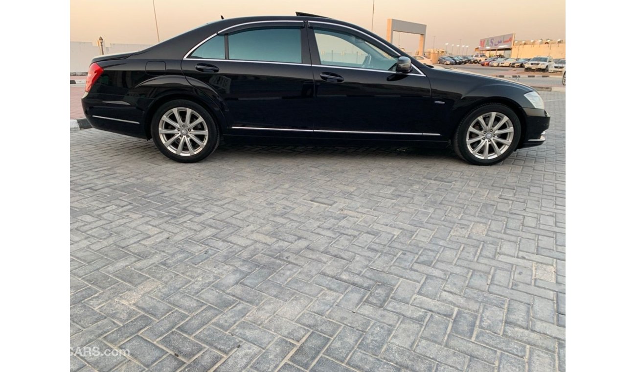 مرسيدس بنز S 550 وارد اليابان اوراق جمارك