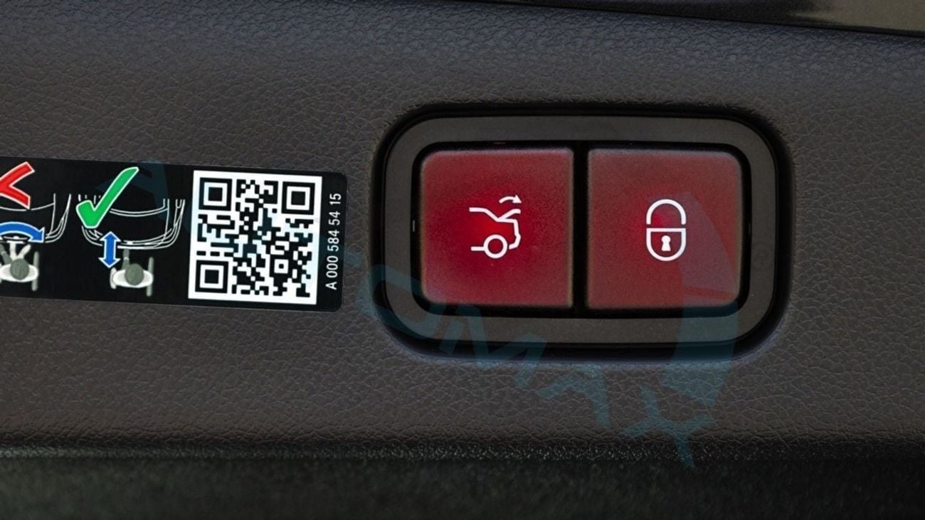 مرسيدس بنز E300 E 300 AMG EQ Boost 2.0T RWD 2026 GCC 0Km With 2 Years Unlimited Mileage Warranty @Official Dealer