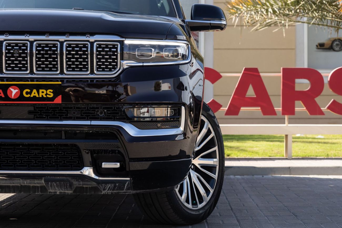 جيب جراند واجونير Series III 3.0T