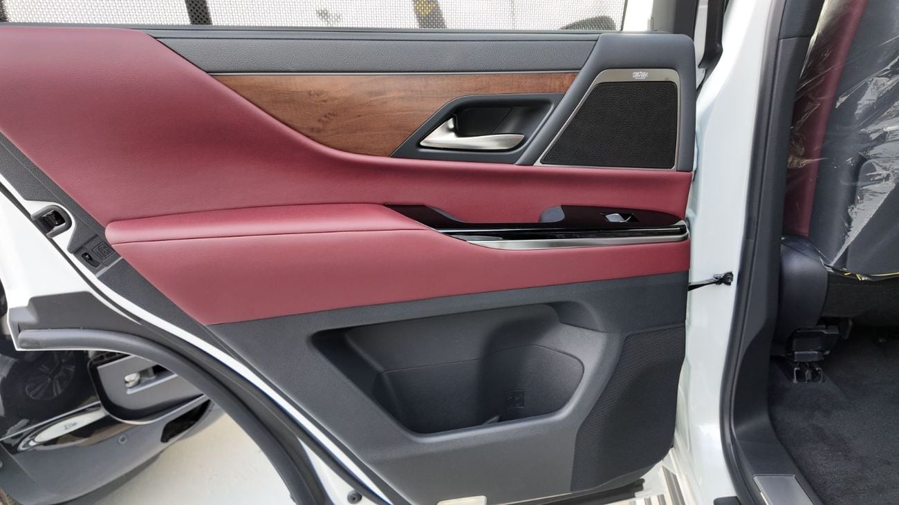 لكزس LX 600 Signature 3.5L ( CYL)