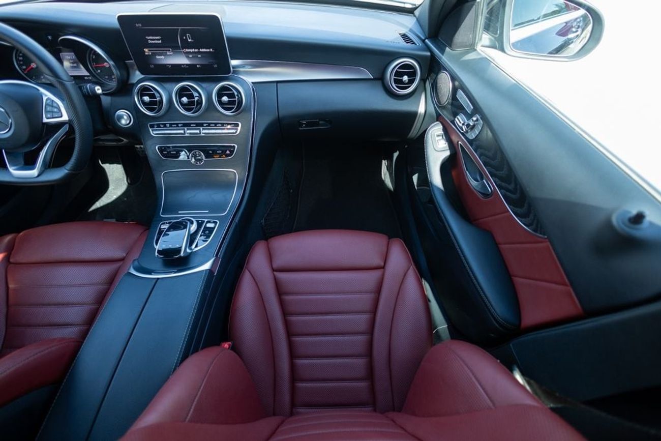 Mercedes-Benz C 200 Mercedes-Benz C200 2018 GCC under Warranty with Flexible Down-Payment.