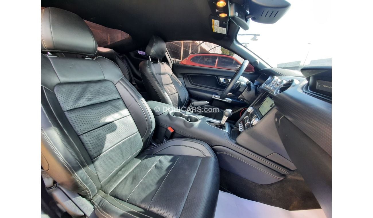 Ford Mustang EcoBoost Premium Ford mustang 2018 v4 turbo eco boost premium Full option