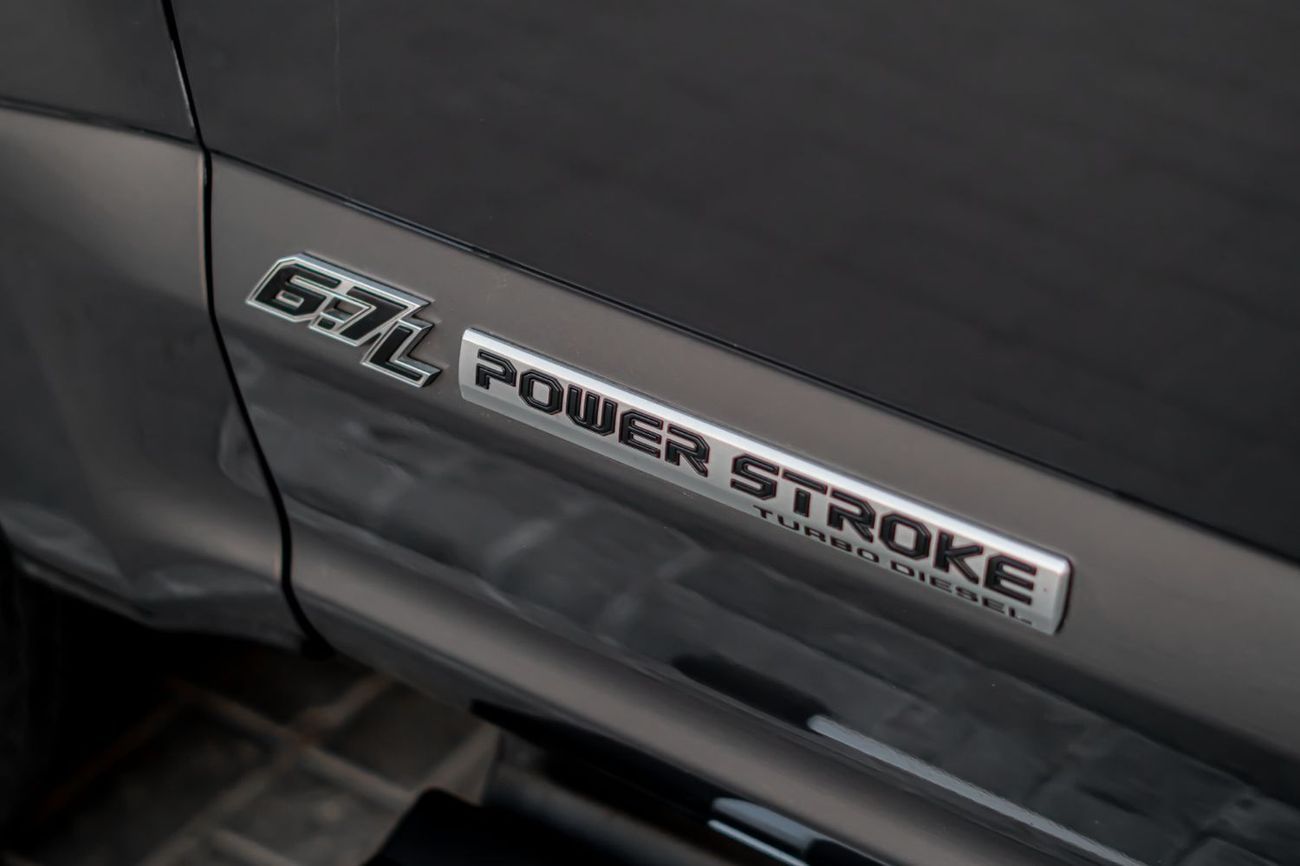 Ford F 350 SUPER DUTY XLT DOUBLE TIRE