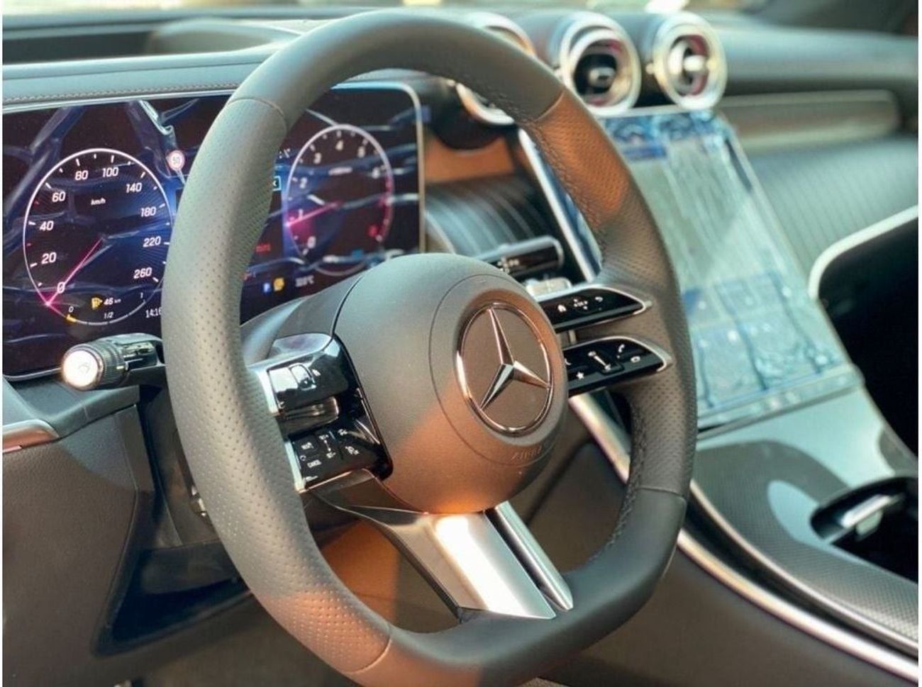 Mercedes-Benz GLC Coupe 200 black  Night package Brand New