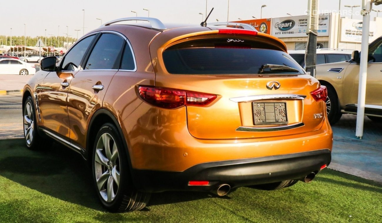 Infiniti FX50 S