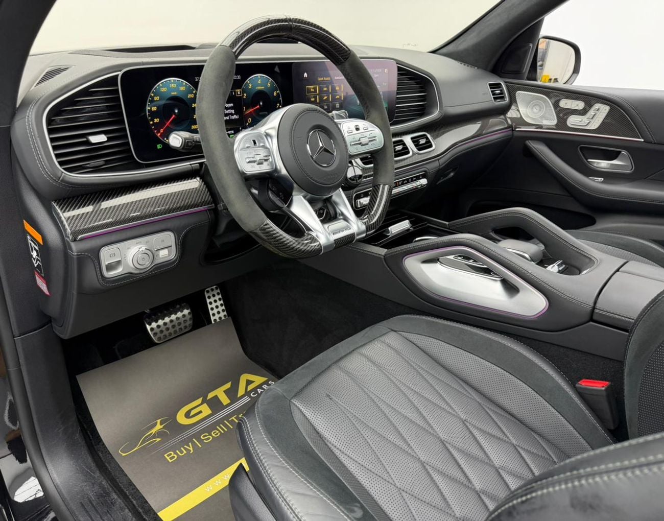 Mercedes Benz GLS63 AMG STANDARD