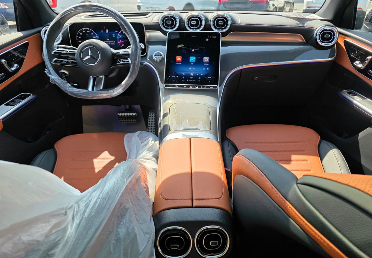 مرسيدس بنز GLC كوبيه 200 AMG Premium under Agency Warranty 2026 GCC