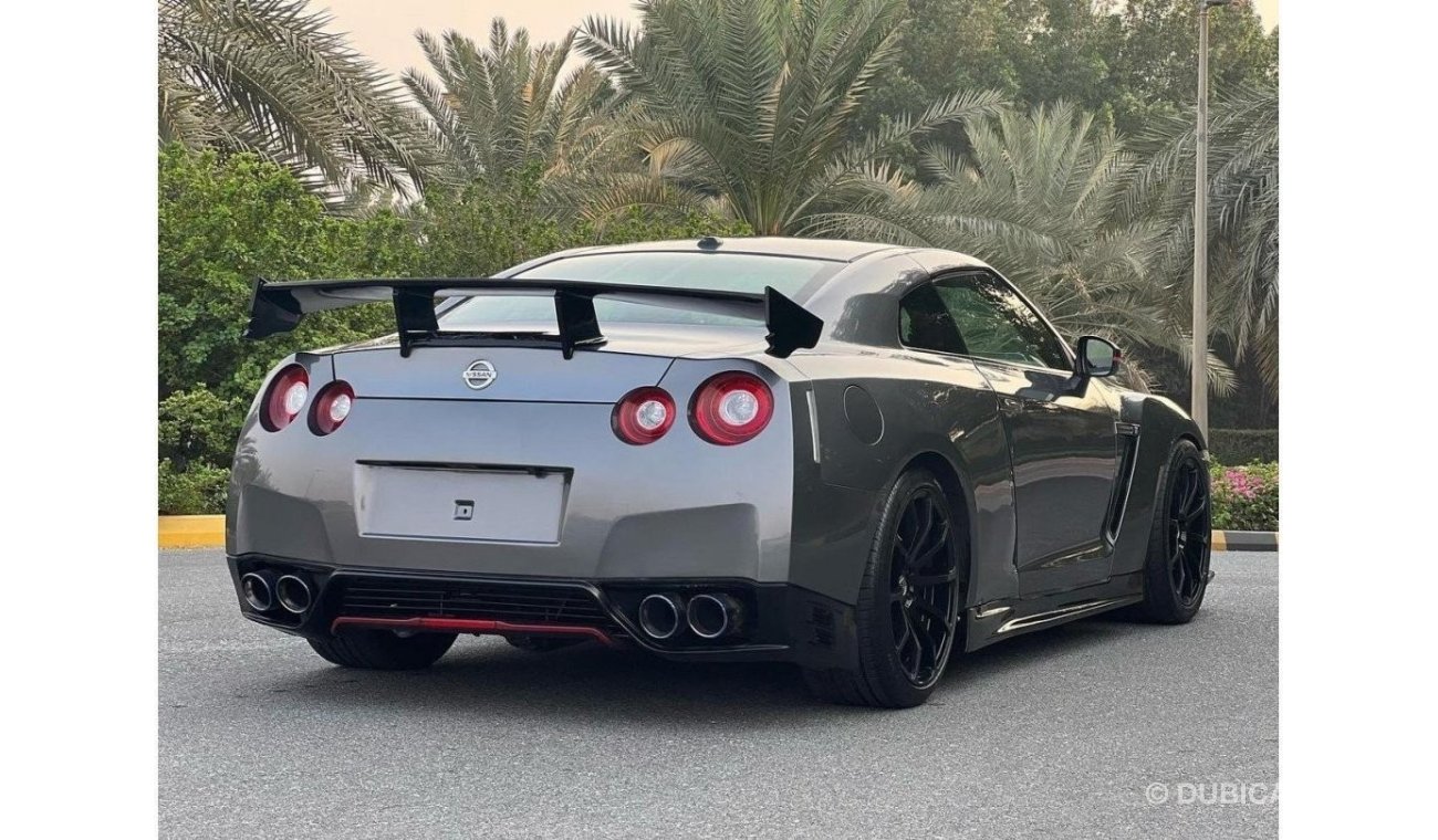 Nissan GT-R NISSAN GTR 2013 FULL OPTION CANDA VERY CLEAN CAR FULL CARBON FAIBER