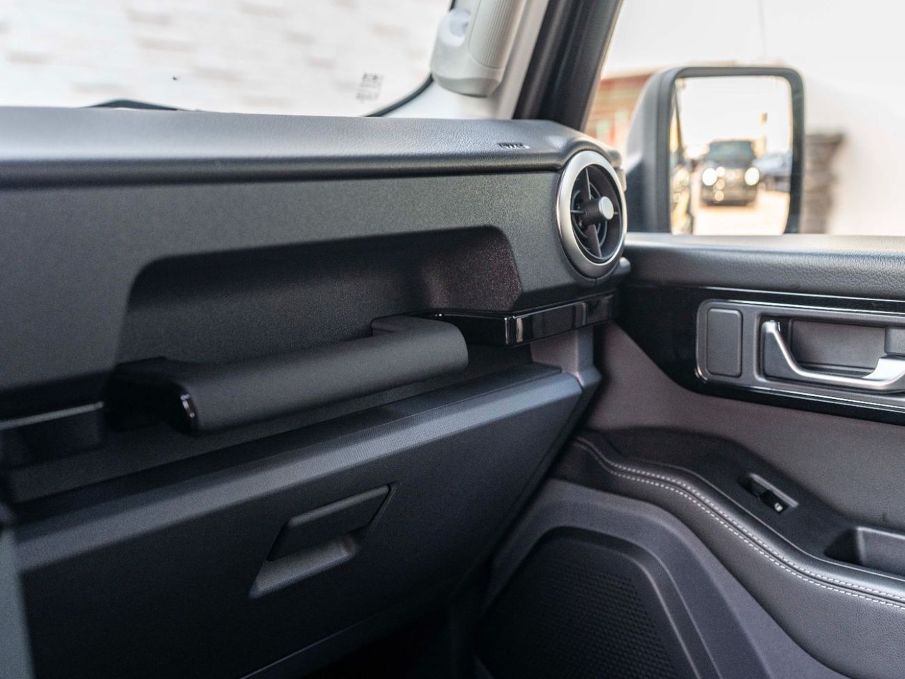 INEOS Grenadier QuarterMaster