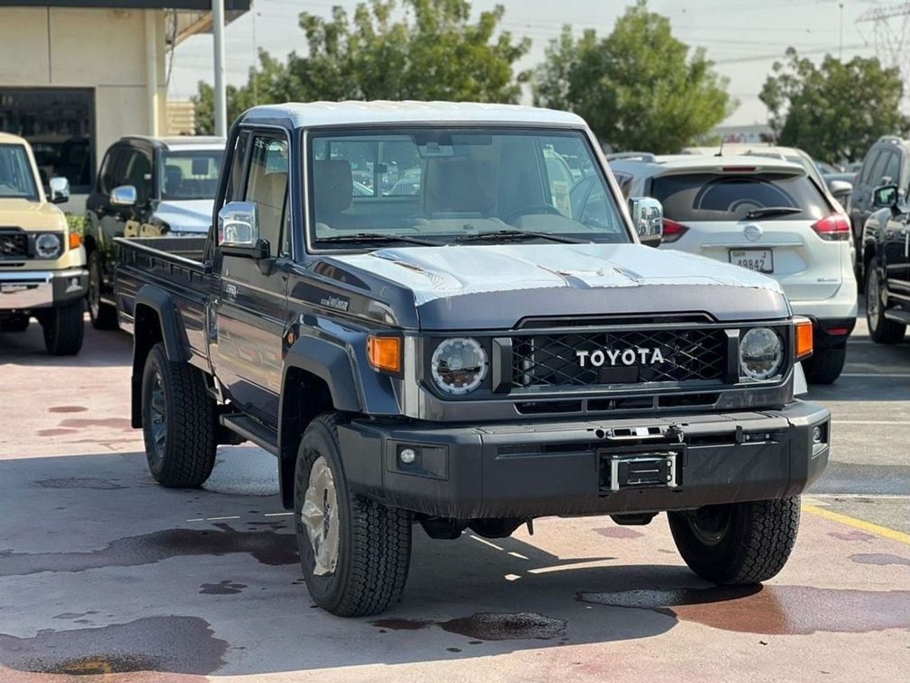تويوتا لاند كروزر بيك آب TOYOTA LAND CRUISER (70 SERIES) (GRJ79) 4.0L Pick-up 4WD