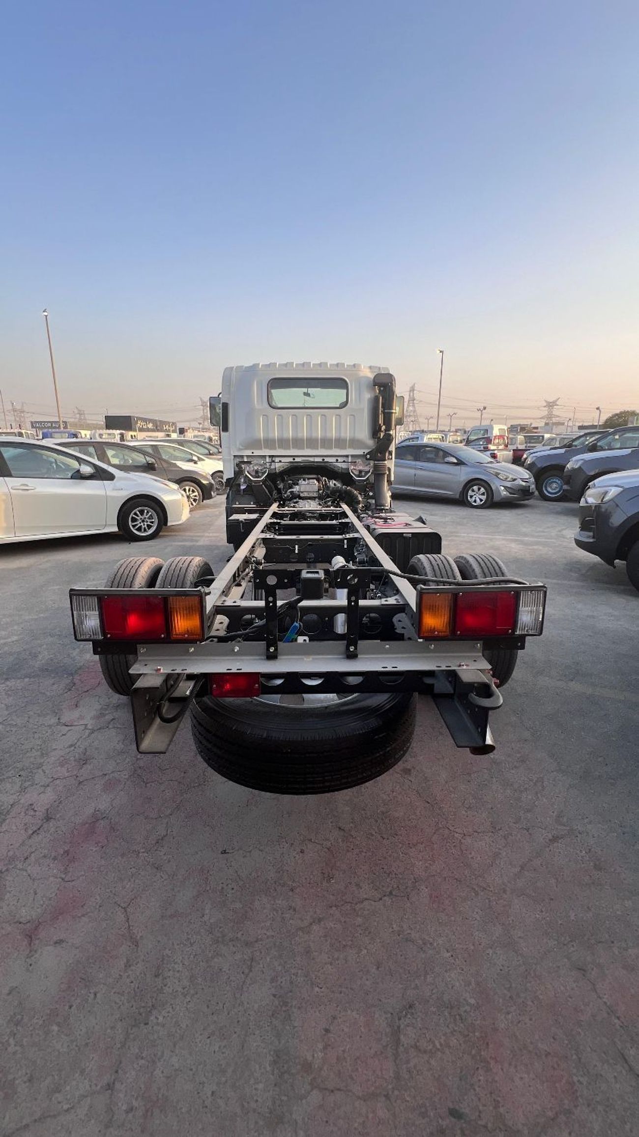 Isuzu NPR Isuzu NPR85H22L GVW 6.5 Ton, Payload 4 Ton