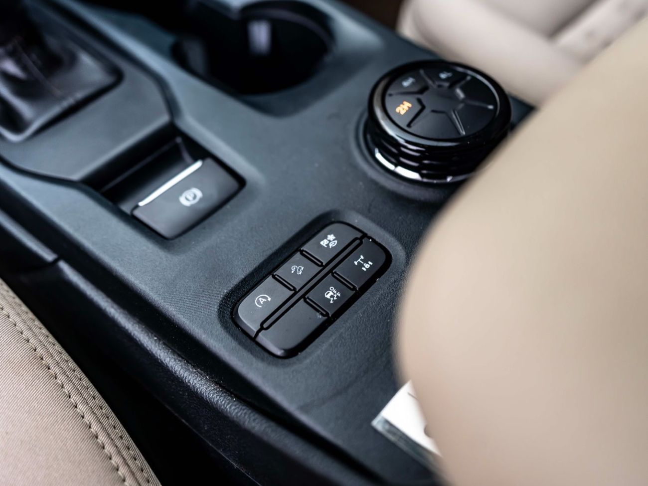 فورد ايفرست XLS 2.0T Diesel