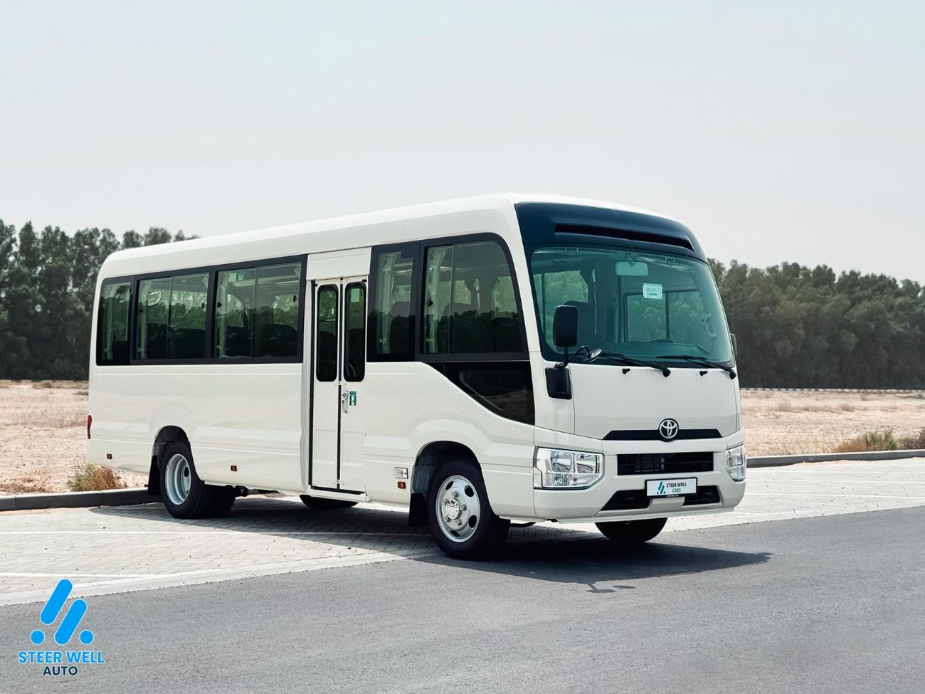 Toyota Coaster 23-Seater Bus 4.0L Diesel RWD GCC Specs Full Option White