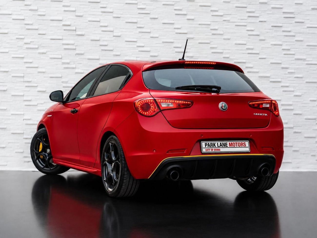 ألفا روميو جوليتا Veloce