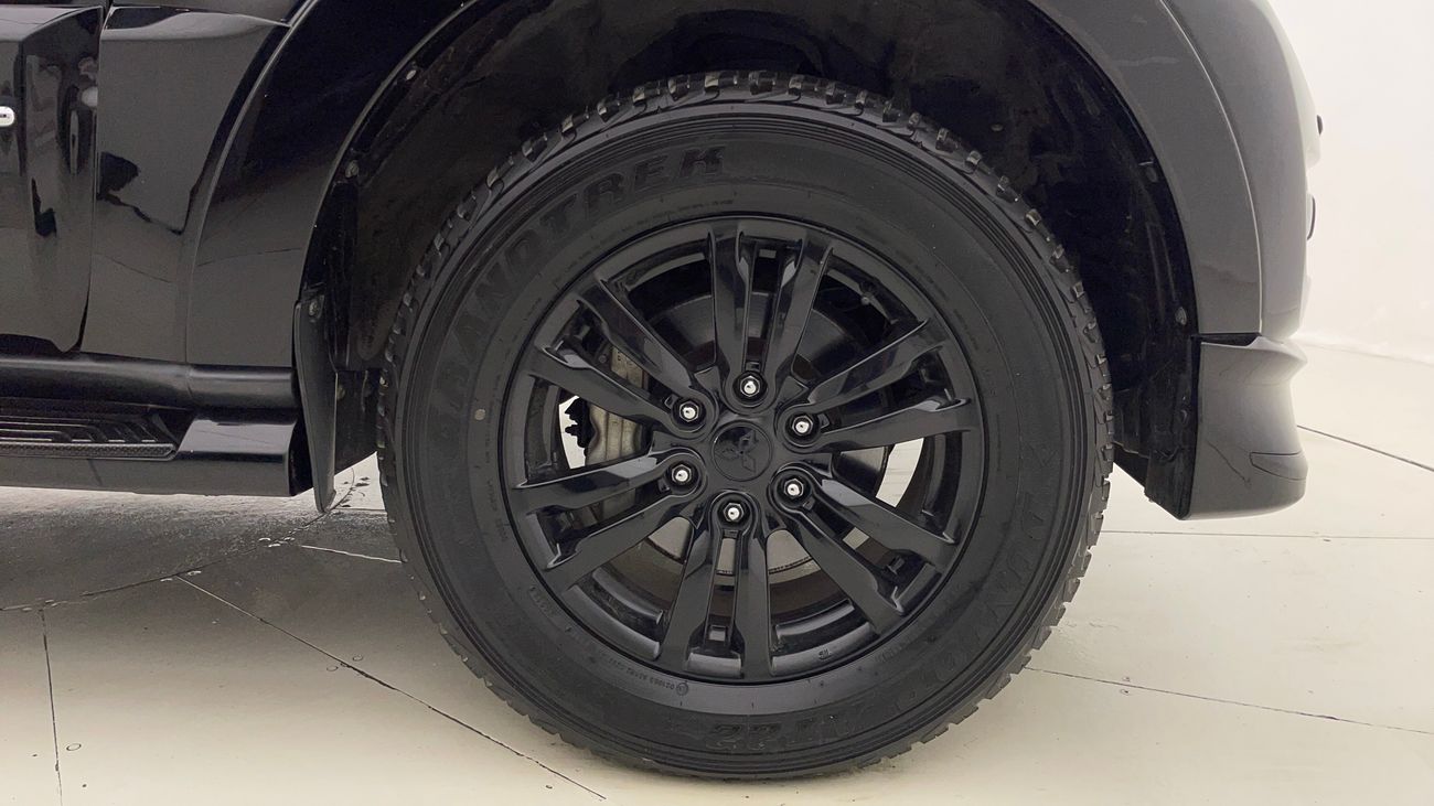 Mitsubishi Pajero SIGNATURE EDITION 3.8 | Zero Down Payment | Home Test Drive