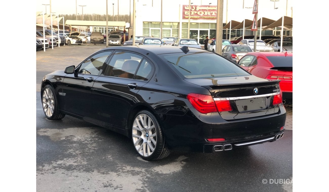 BMW 760Li Li 2012 GCC CAR prefect condition full option low mileage sun roof leather seats