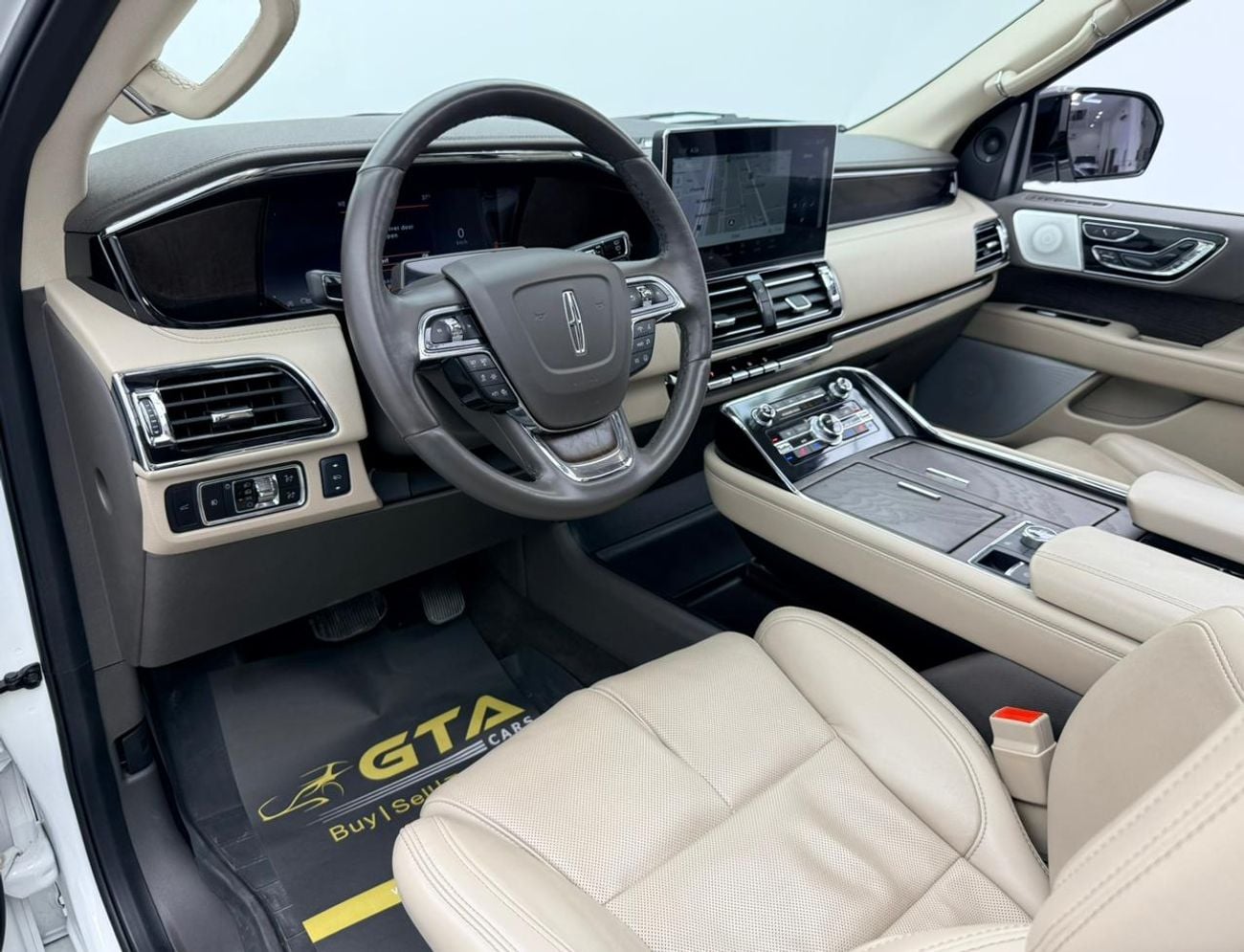 Lincoln Navigator 2024 Lincoln Navigator Reserve, 2030 Lincoln Warranty + Service Pack, Low Km, 8 Seater, GCC