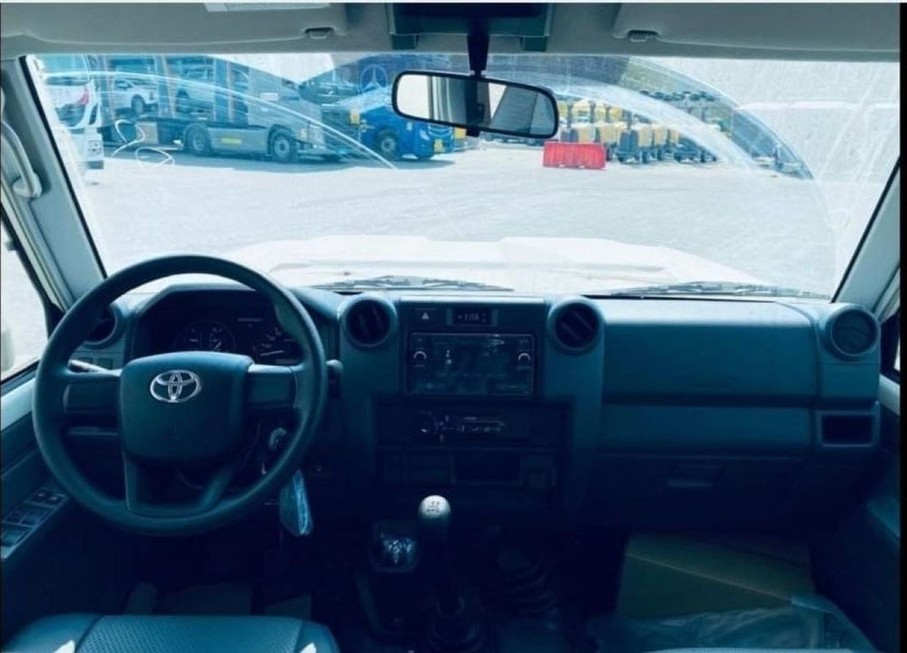 Toyota Land Cruiser 70 76 4.2L DIESEL 6 CYLINDER MANUAL TRANSMISSION ( ONLY FOR AFRICA)