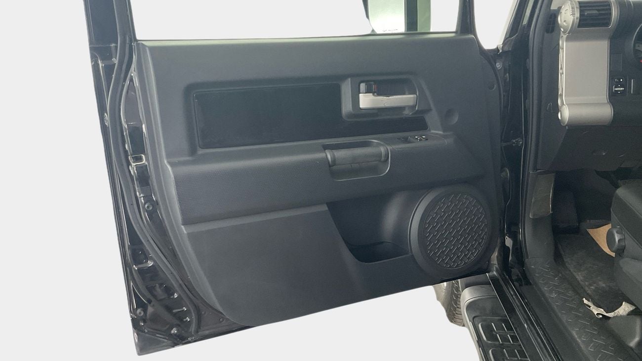 تويوتا إف جي كروزر GXR | شامل الضمان | 0 ﺪﻔﻋﺓ ﺃﻮﻟﻯ