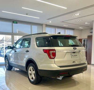 Ford Explorer BASE GCC