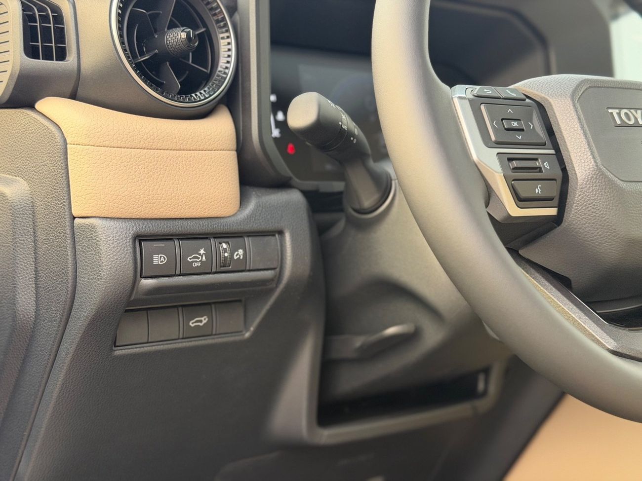 تويوتا برادو Prado 2.4 || with RADAR || 2026