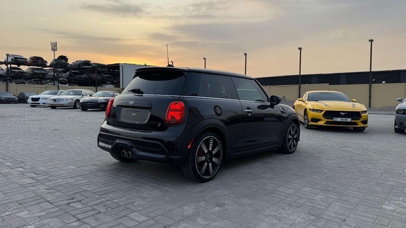 ميني كوبر إس 2.0L Turbocharged, 4-Cylinders