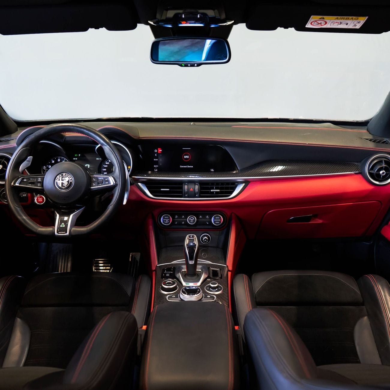 Alfa Romeo Stelvio AED 2,682 P.M • 0% Downpayment •  Alfa Romeo Stelvio Quadrifoglio • 1 Year Warranty