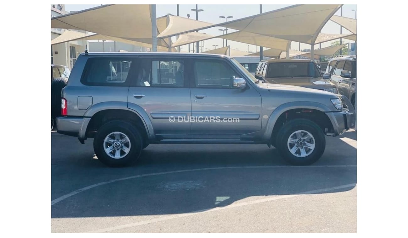 نيسان باترول سفاري نيسان باترول سفارى 2004 بحاله ممتازه قير عادى