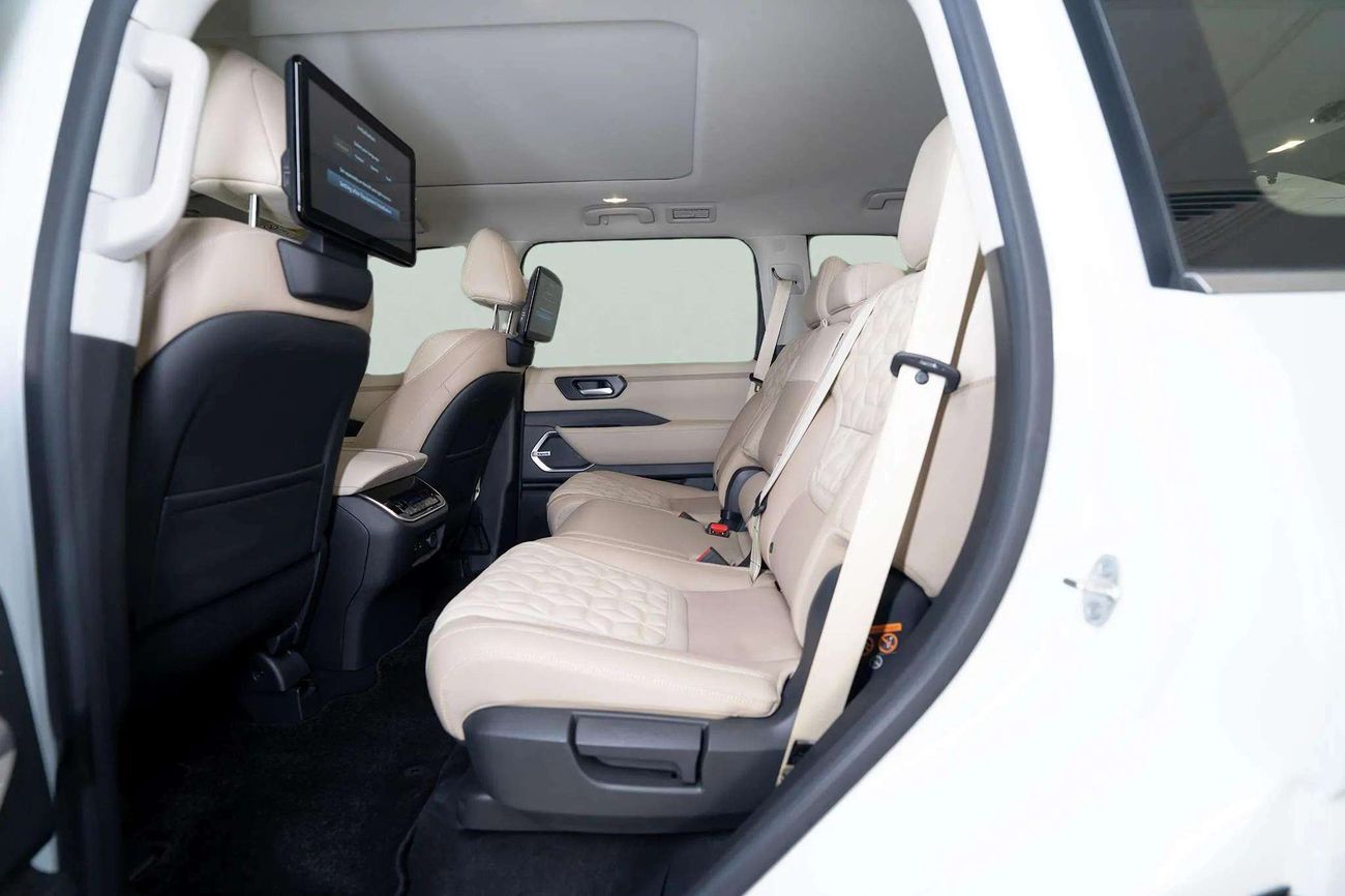 نيسان باترول SE PLATINUM CITY 3.8