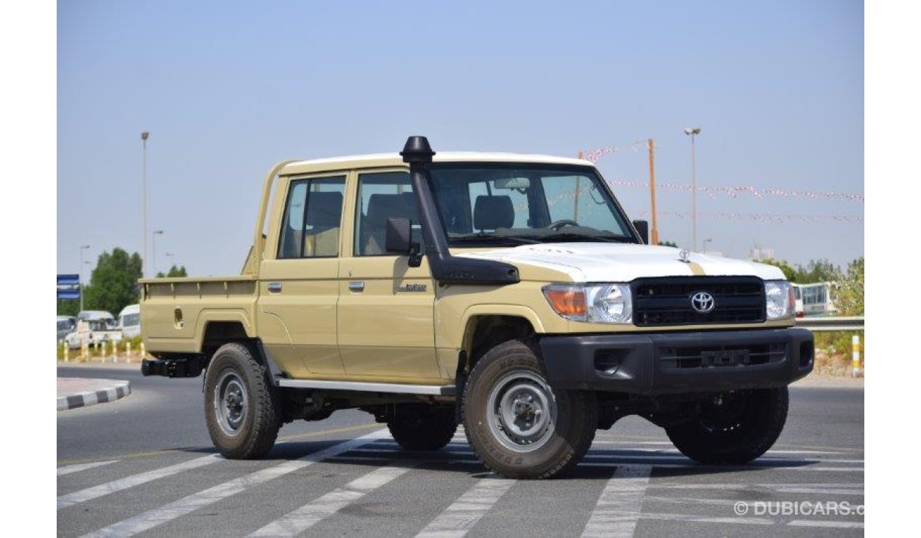 تويوتا لاند كروزر بيك آب Double Cab 4.2L  Diesel 4WD Manual Transmission