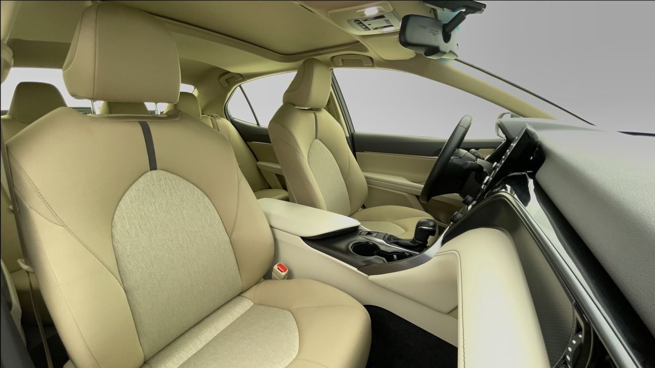 Toyota Camry SE 2.5 | Zero Down Payment | Home Test Drive