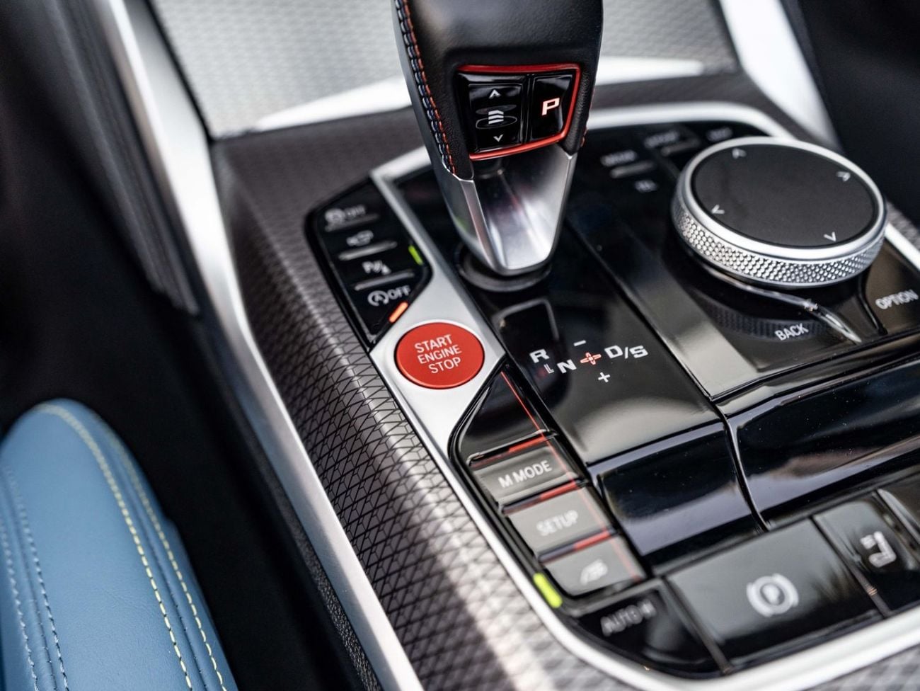 بي أم دبليو M4 CONVERTIBLE BMW 4 Series M4 Competition 2025 مواصفات خليجية