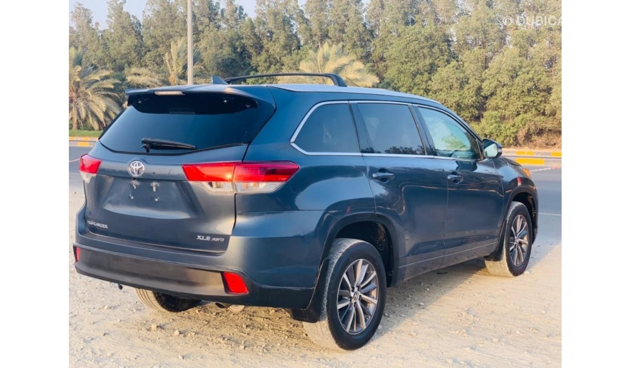 Toyota Highlander 2018 XLE FULL OPTION FOR URGENT SALE