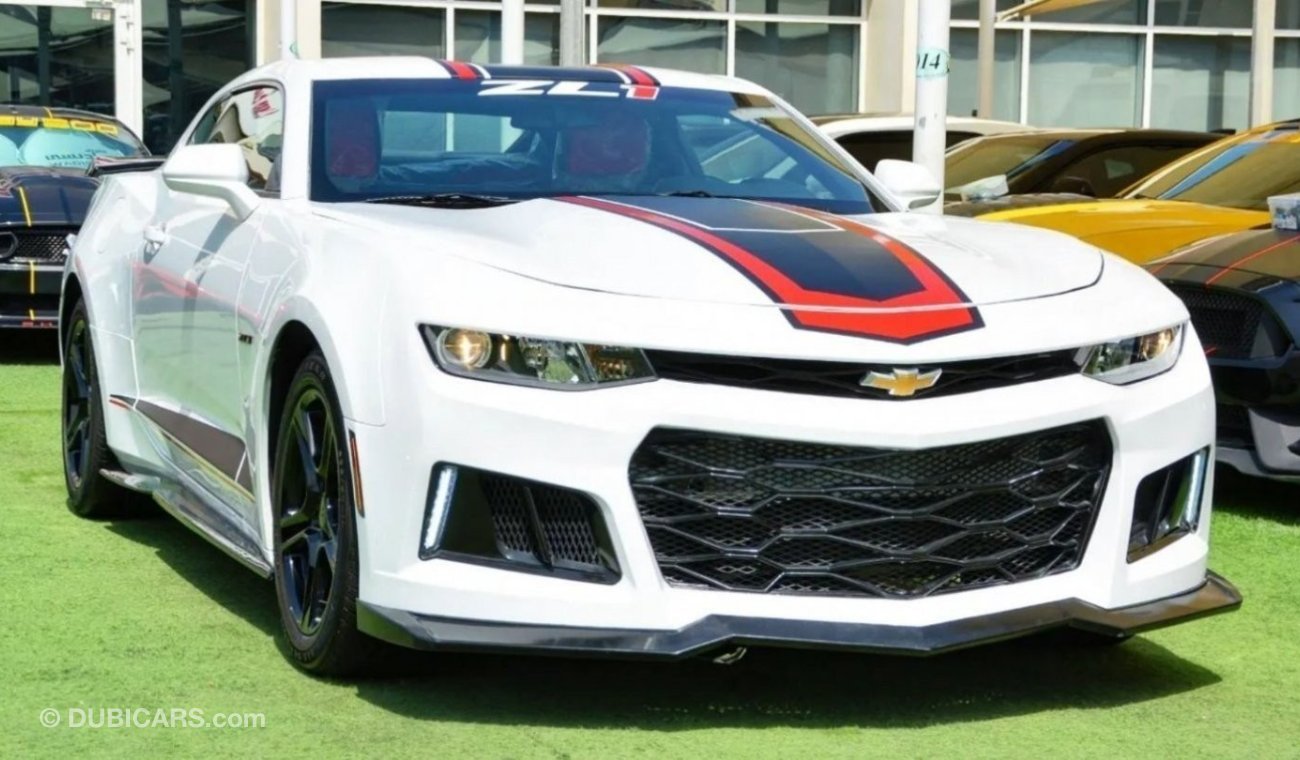 Chevrolet Camaro LT2 LT2 SOLD!!!!!LT2 LT2 LT2 Camaro RS V6 3.6L 2017/Original AirBags/ZL1 Kit/ Leather Interior/ Exce