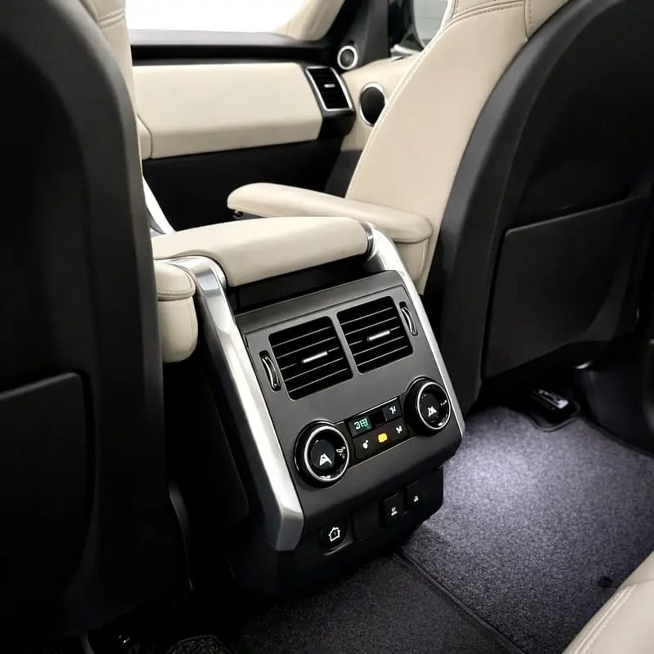 لاند روفر رينج روفر سبورت HSE 3.0L (340 HP)