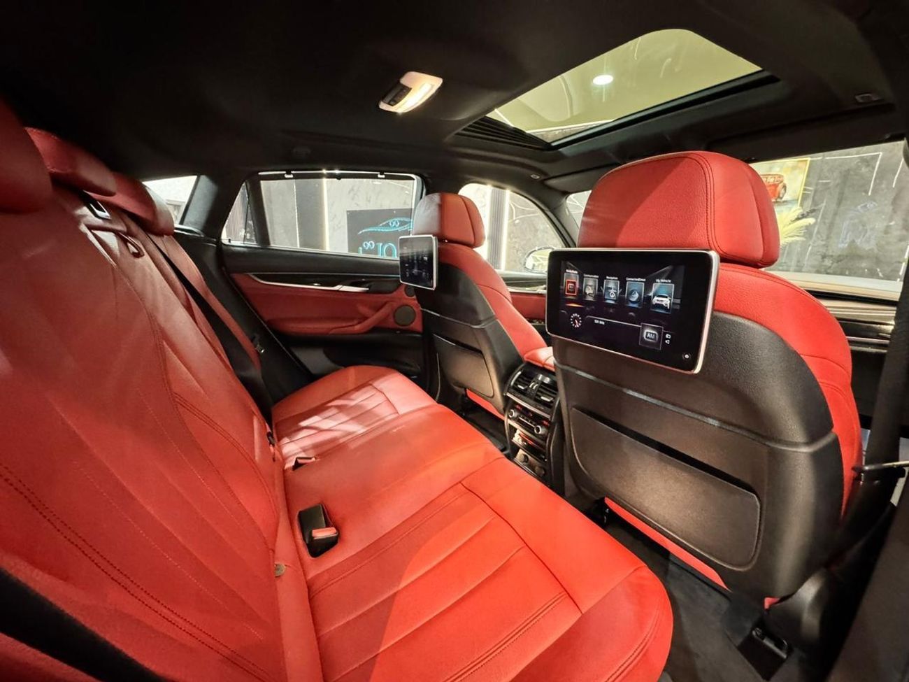 بي أم دبليو X6 35i Executive 3.0L BEST BMW X6 || TOP RANGE || WELL MAINTAINED I| FREE ACCIDENTS |I GCC