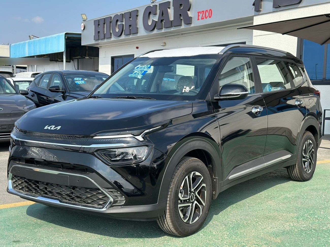 Kia Carens KIA CARENS 1.5L - 2025 MODEL - BLACK color