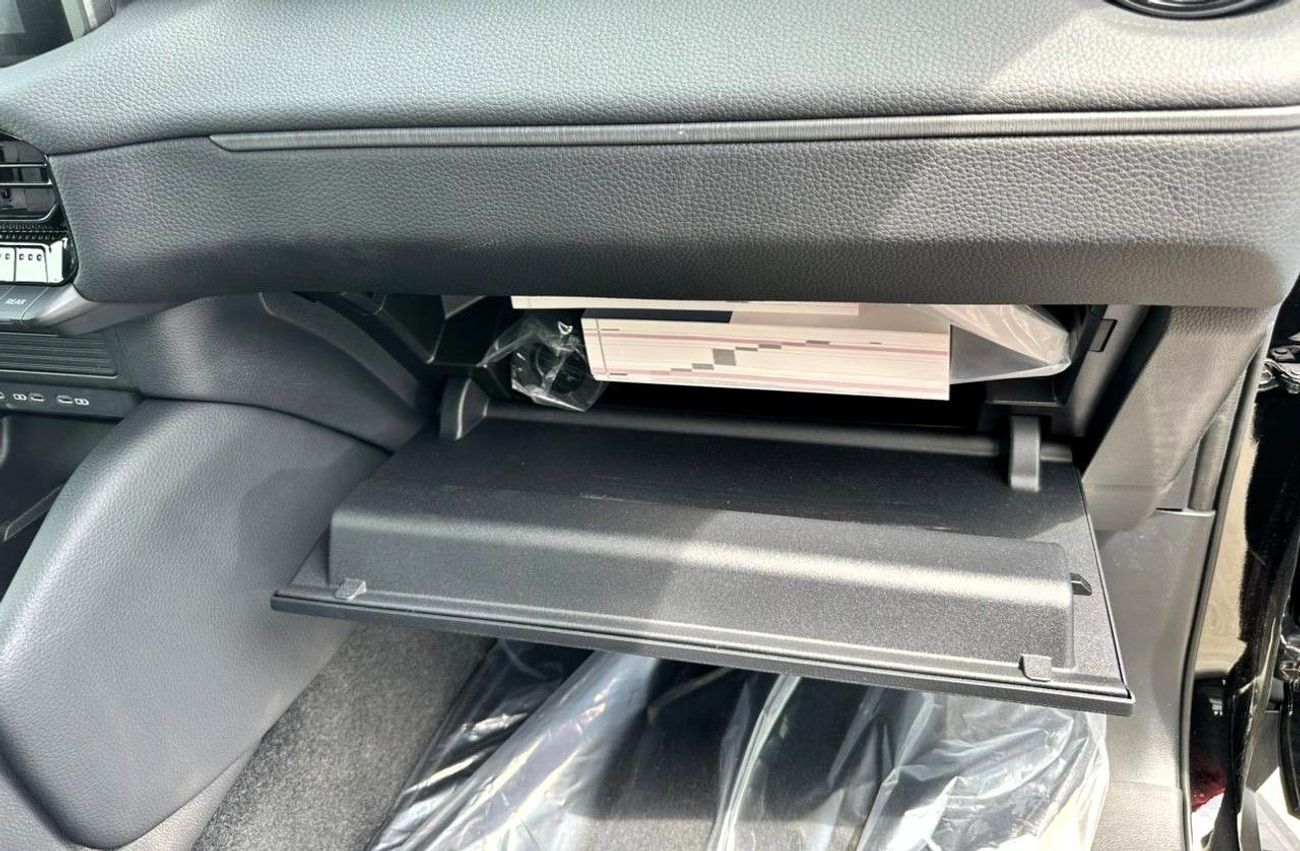 تويوتا برادو TOYOTA PRADO 2.4L PETROL BLACK 2025 GCC ALL-ROUNDER FULL (Export Only)