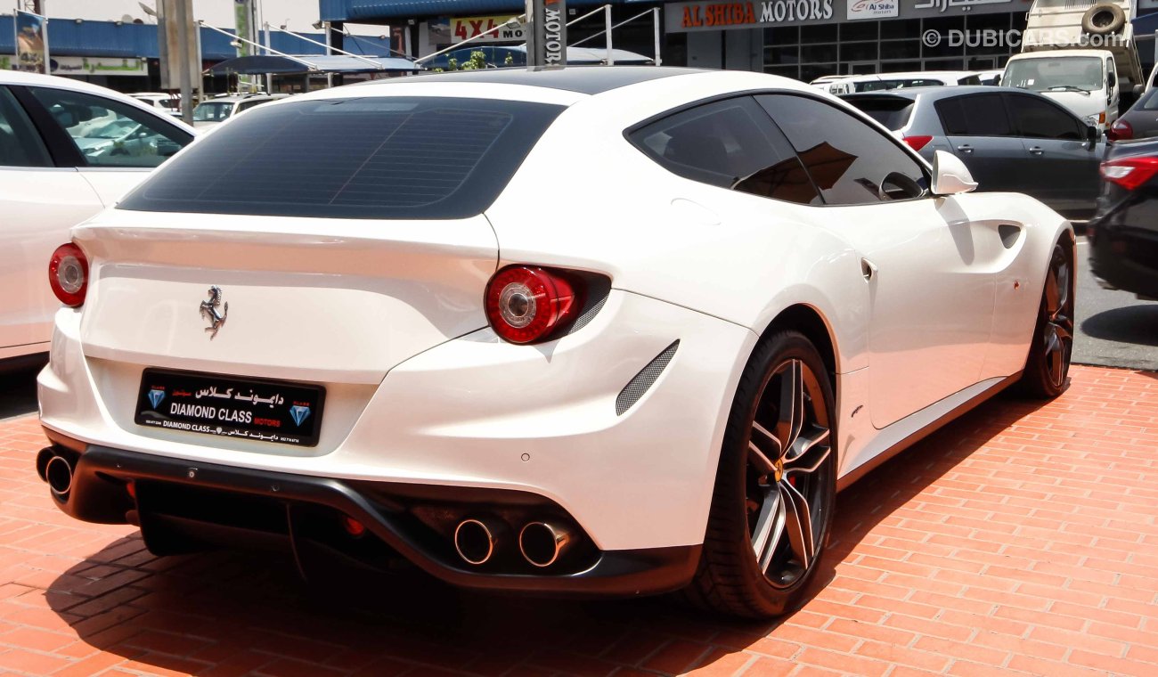 Ferrari FF Panoramic