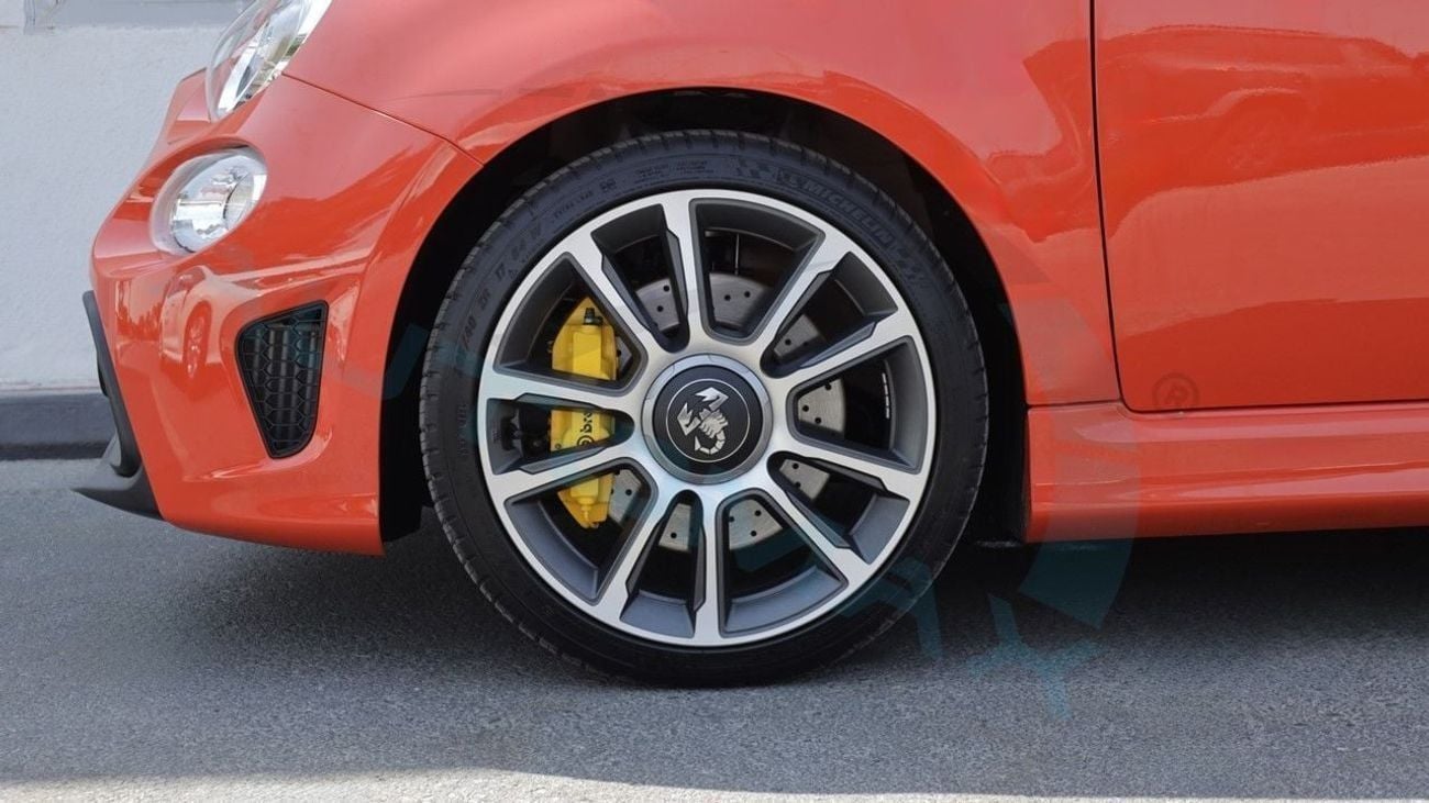 أبارث 695 TURISMO 1.4 TURBOCHARGED 2024 GCC 0Km With 5 Years Or 120,000 Km Warranty @Official Dealer