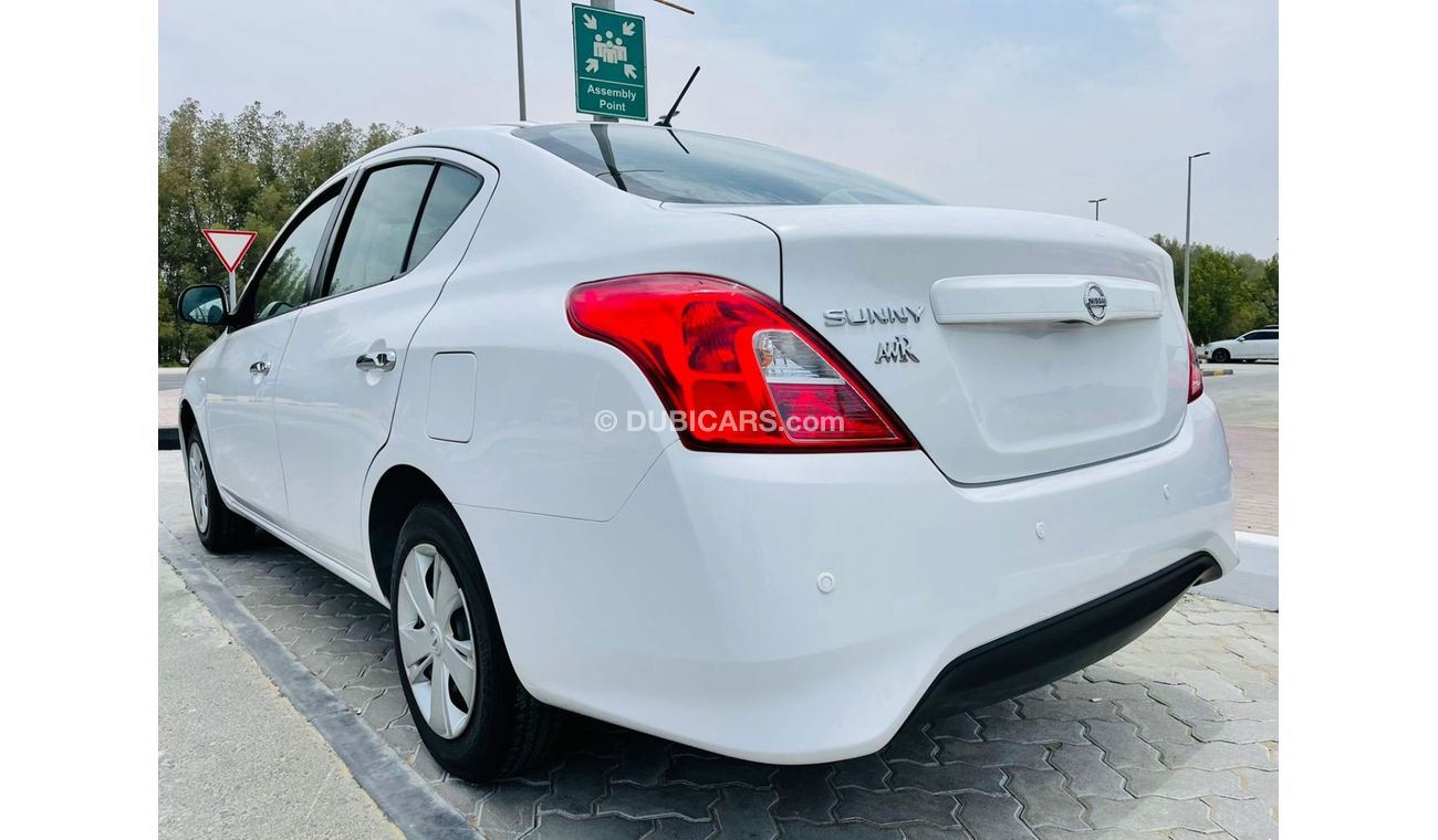 نيسان صني SL Very Clean Car